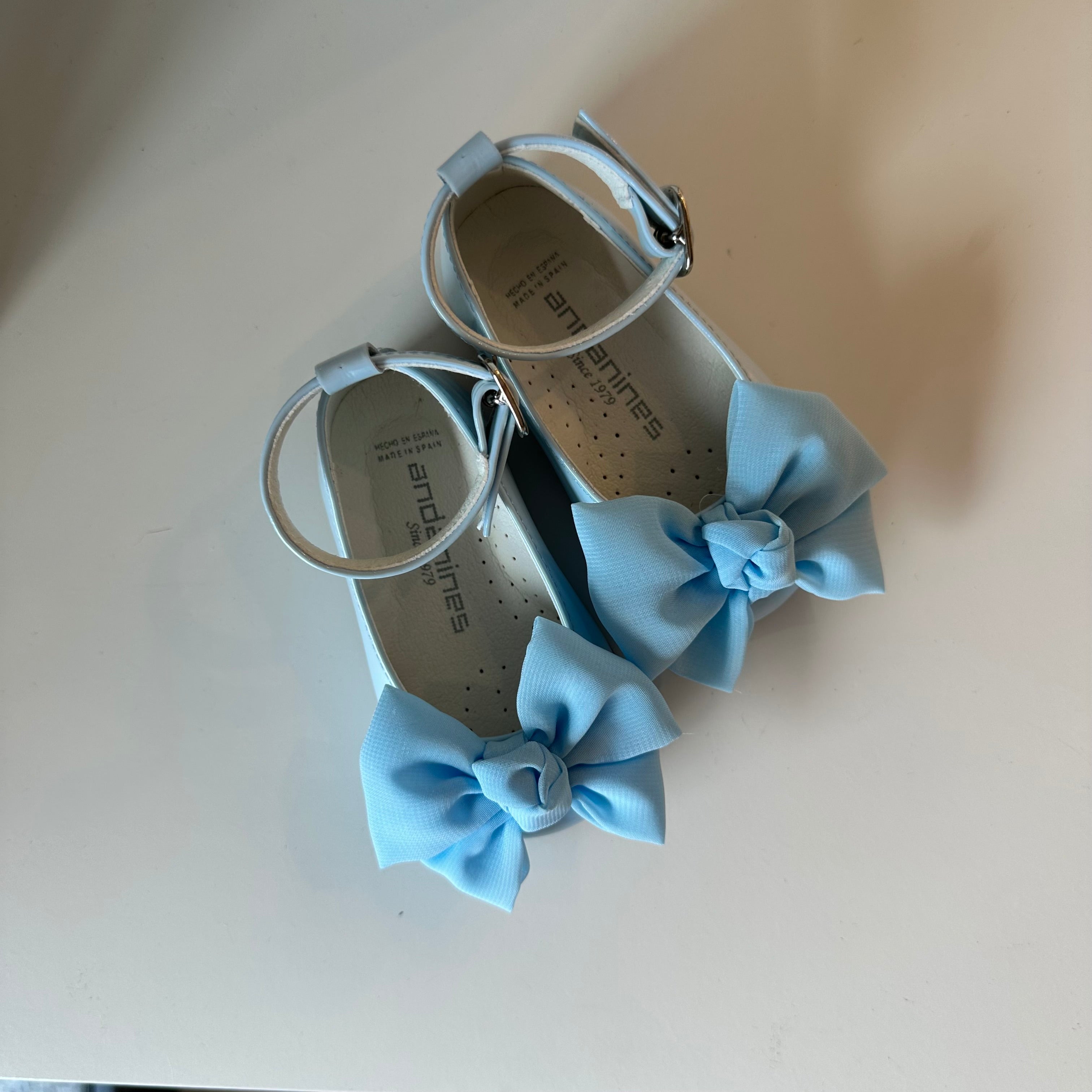 ANDANINES Ballerine Eleganti con fiocco davanti Azzurre e plantare anatomico - Be Brave Boutique