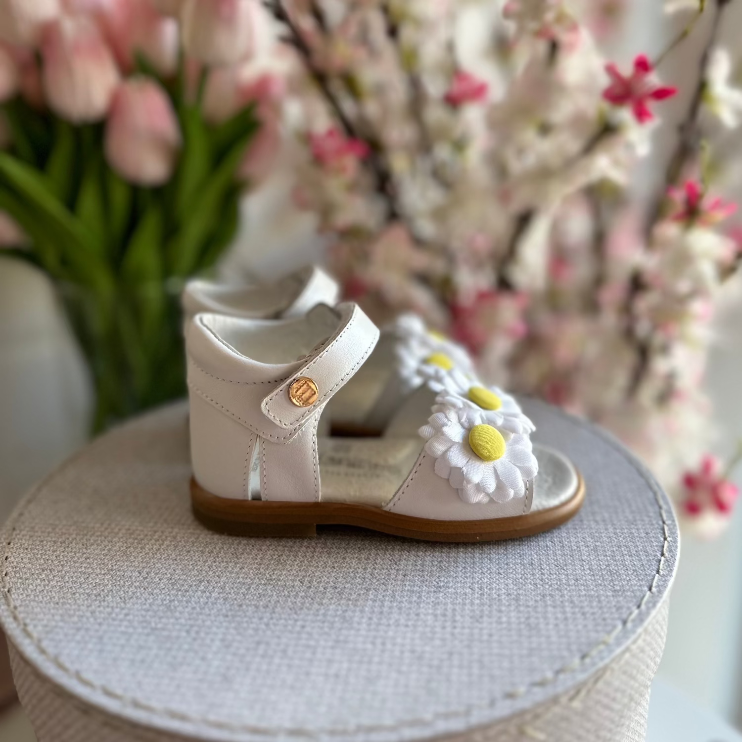ANDANINES sandali cerimonia bianchi con Margherite e plantare anatomico - Be Brave Boutique