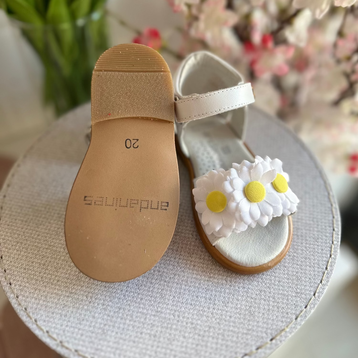 ANDANINES sandali cerimonia bianchi con Margherite e plantare anatomico - Be Brave Boutique