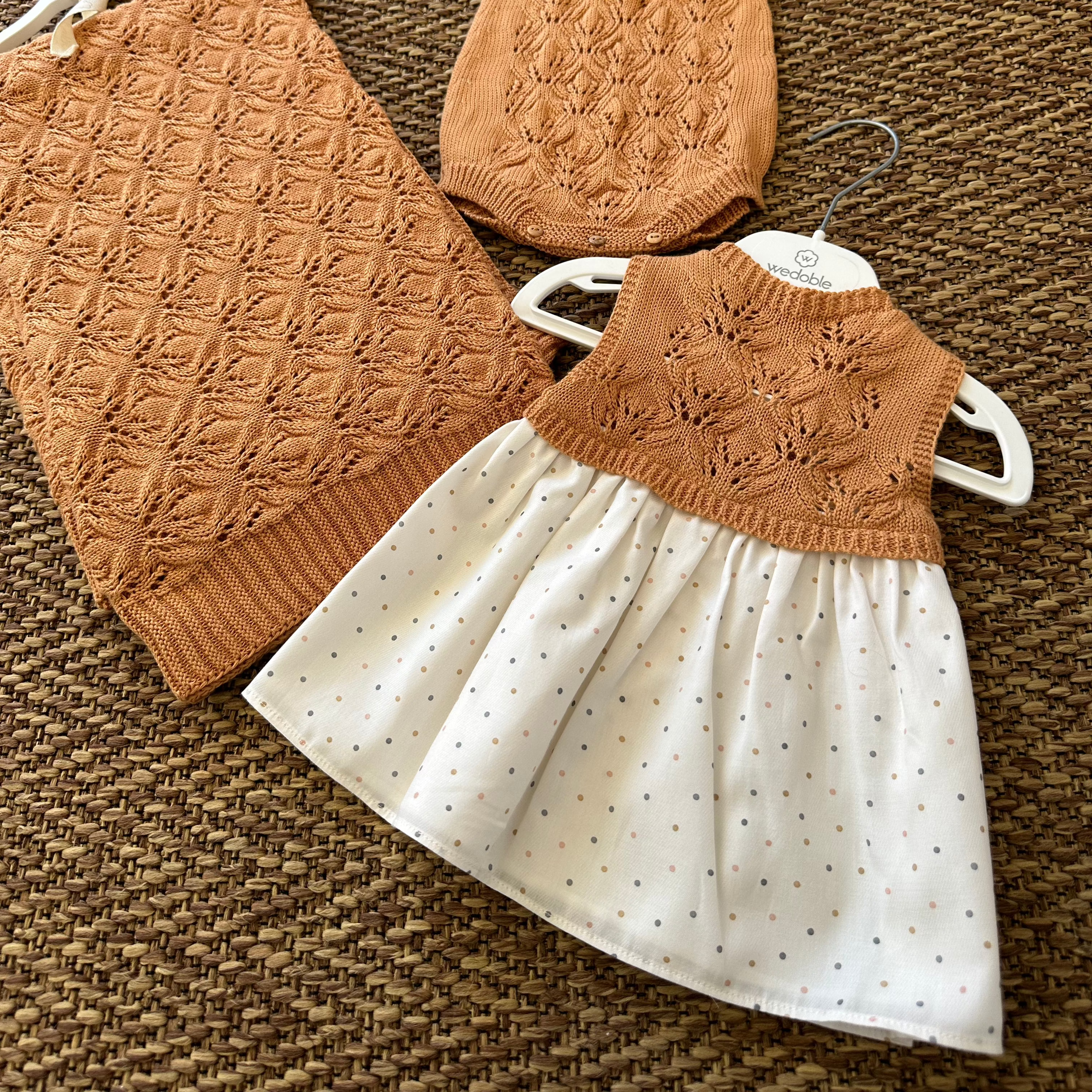 Abito in cotone organico e maglia color terracotta - Be Brave Boutique