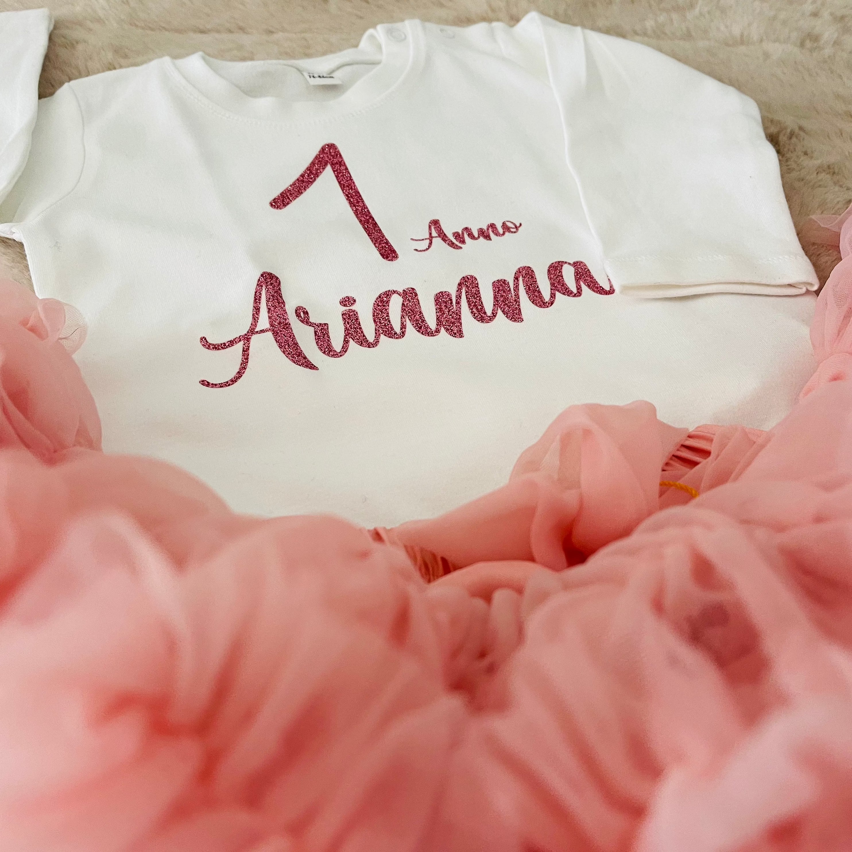 T-shirt bambina personalizzabile con nome e numero compleanno - Be Brave Boutique