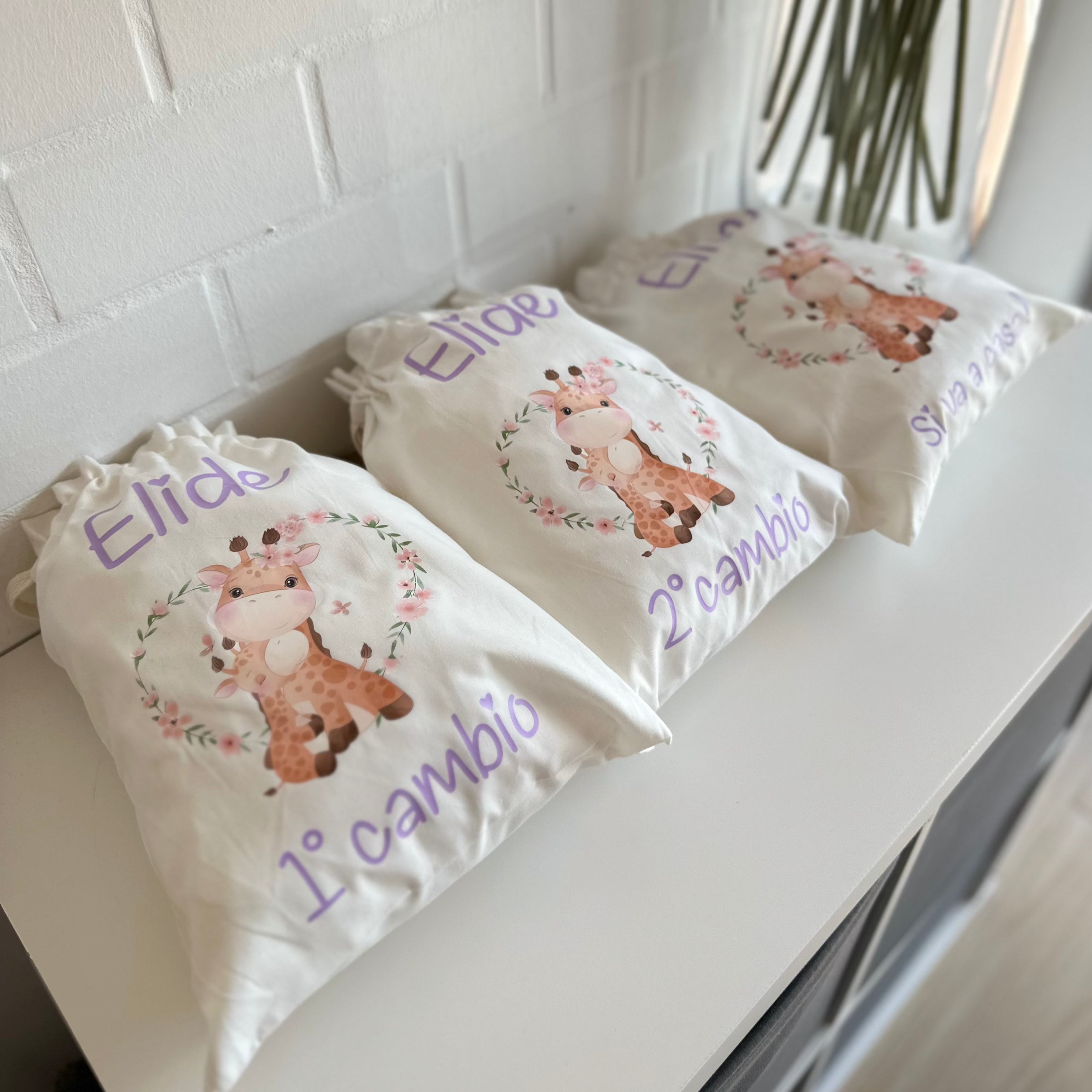 Set da 3 Sacchetti primi cambi personalizzabili Giraffine - Be Brave Boutique