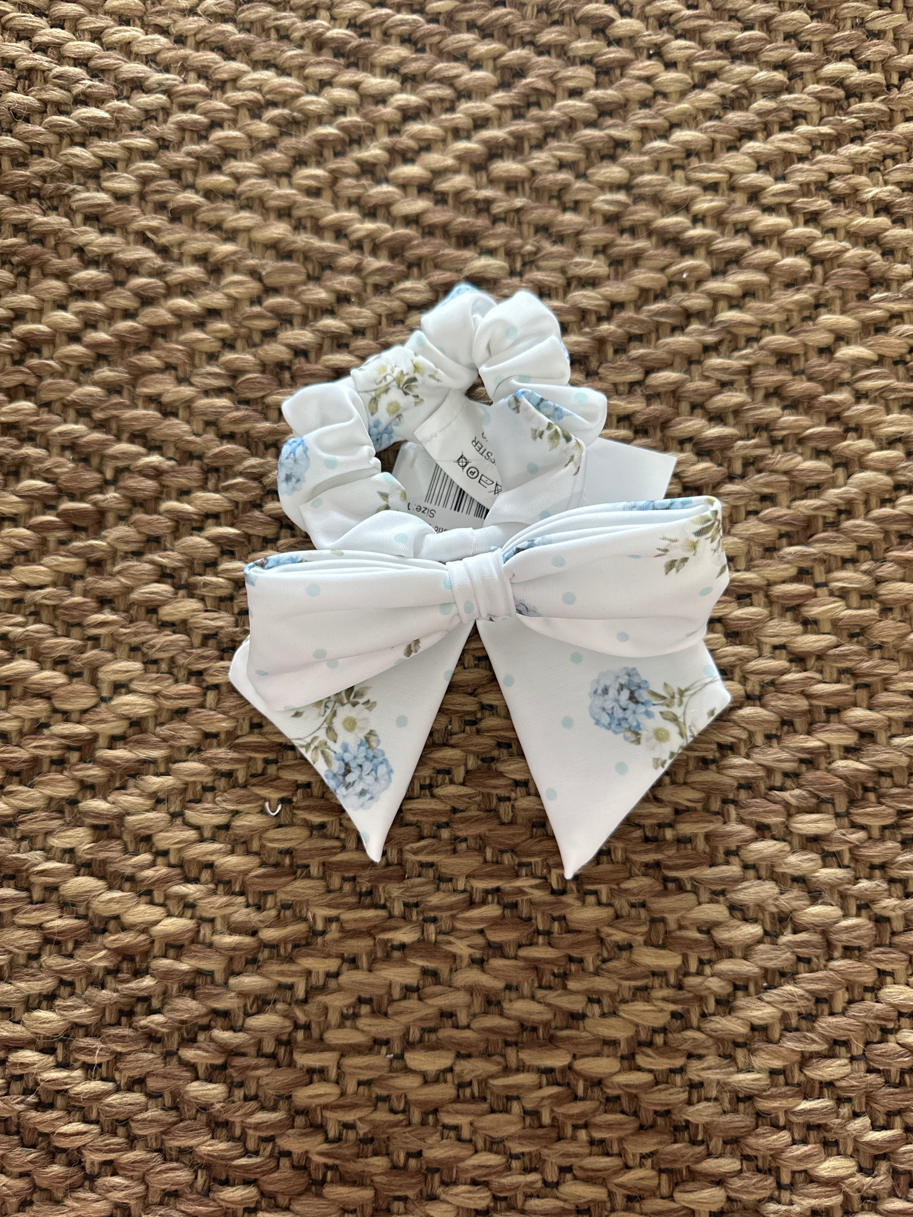 Scrunchie con fiocco per capelli in poliestere fiori azzurri - Be Brave Boutique