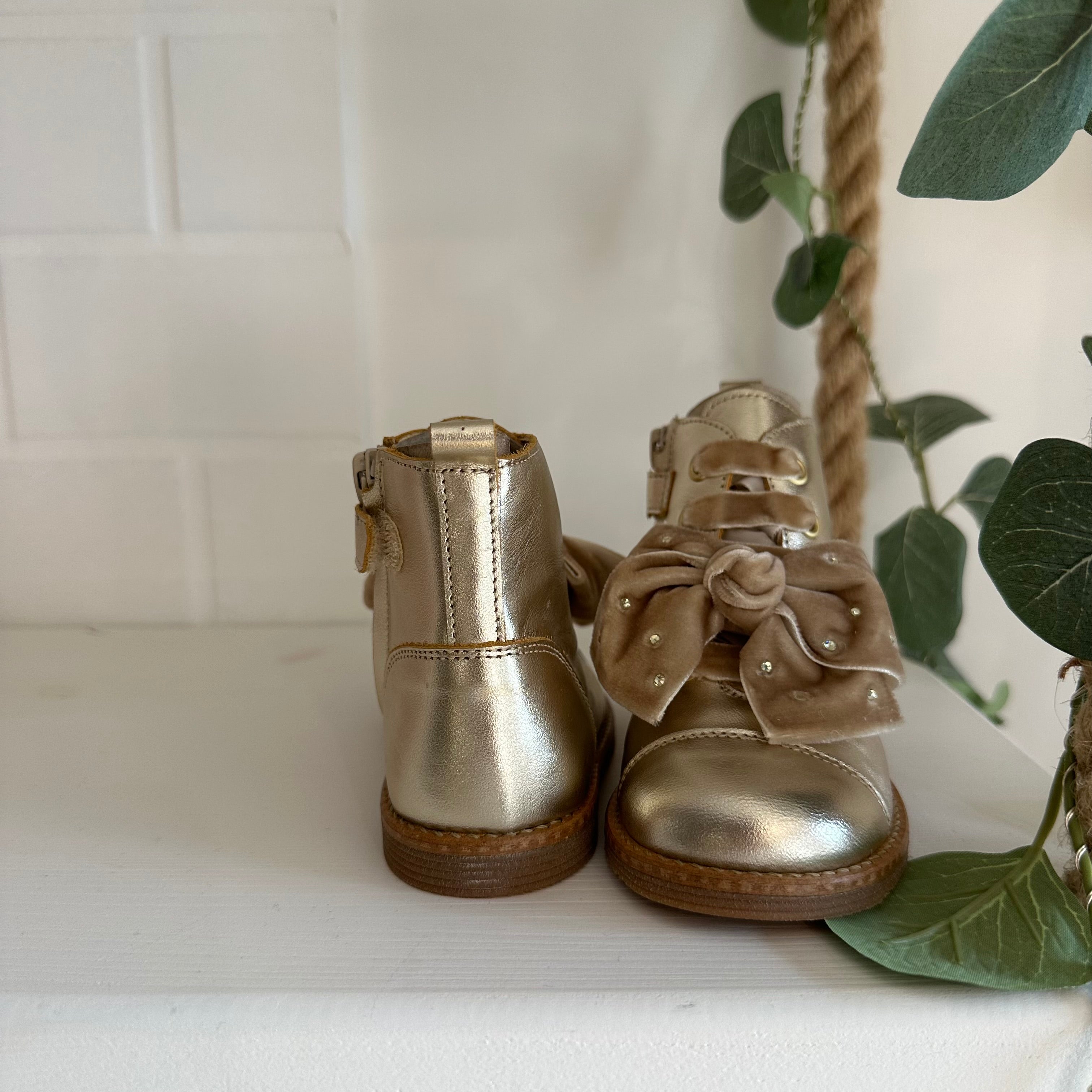 LANDANINES stivaletto in pelle  oro  Lucido con  plantare anatomico - Be Brave Boutique