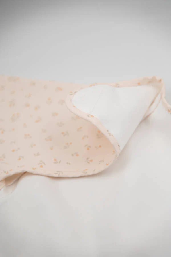 Bib impermeabile con maniche - TULIPS 204 - Be Brave Boutique