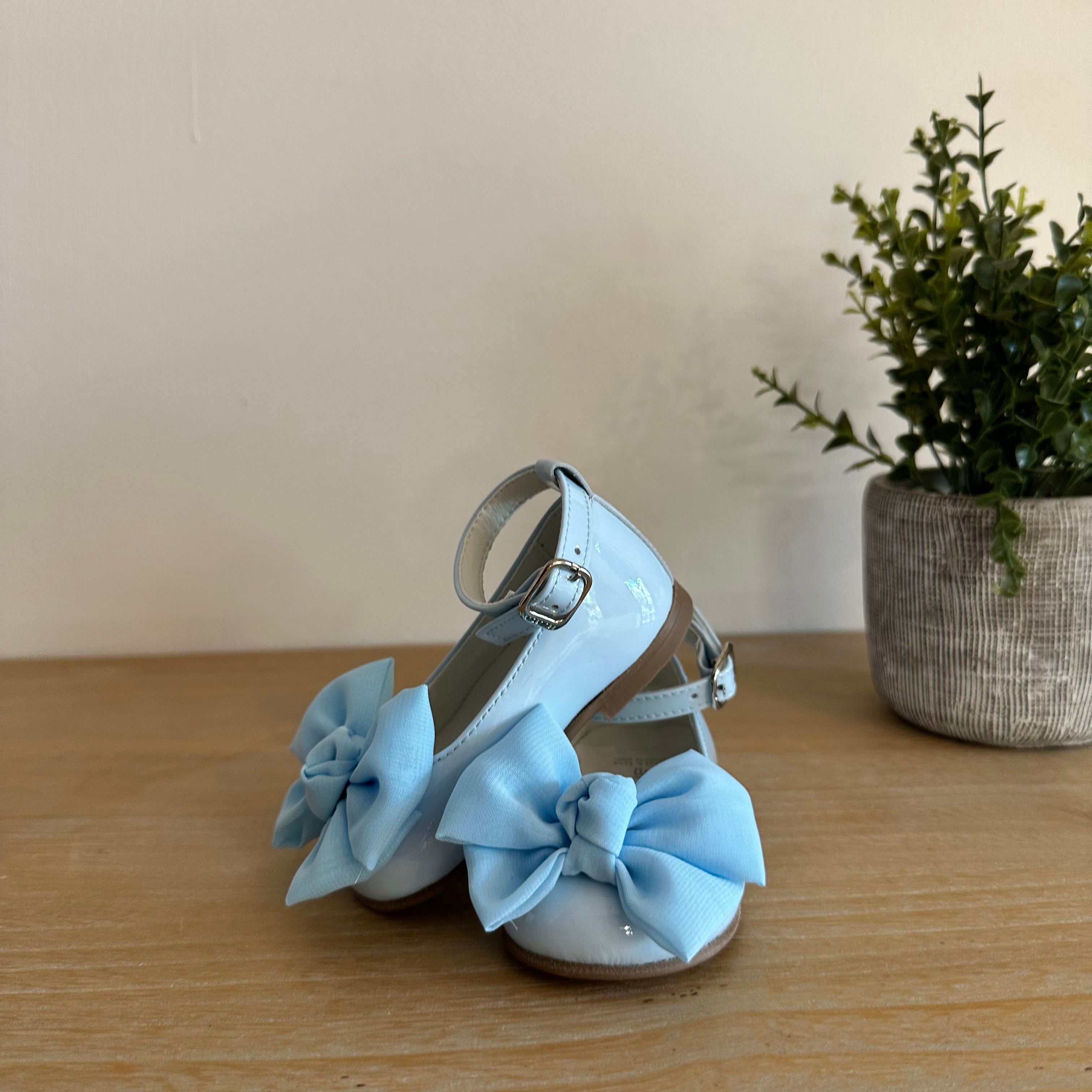 ANDANINES Ballerine Eleganti con fiocco davanti  Azzurre e plantare anatomico - Be Brave Boutique
