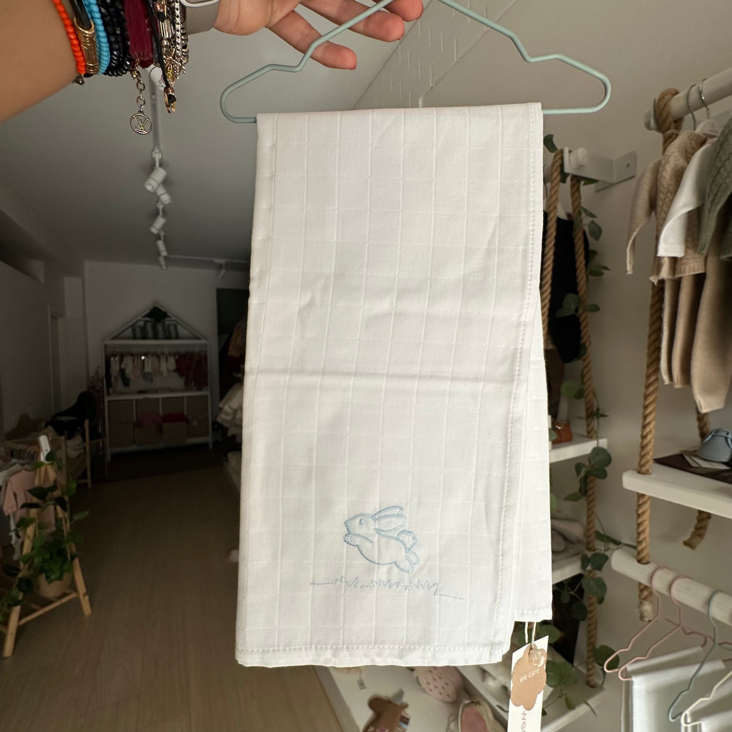 Wedoble Mussola in Cotone Ricamata Coniglio Azzurro - Be Brave Boutique