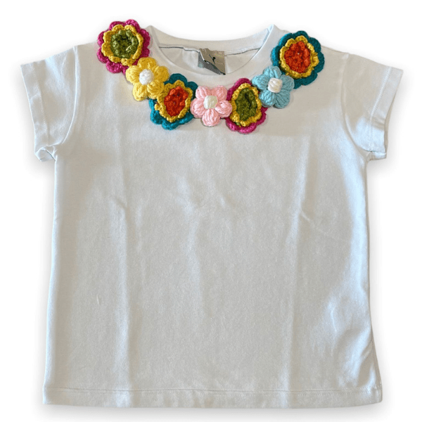 Maglietta in cotone con fiori applicati