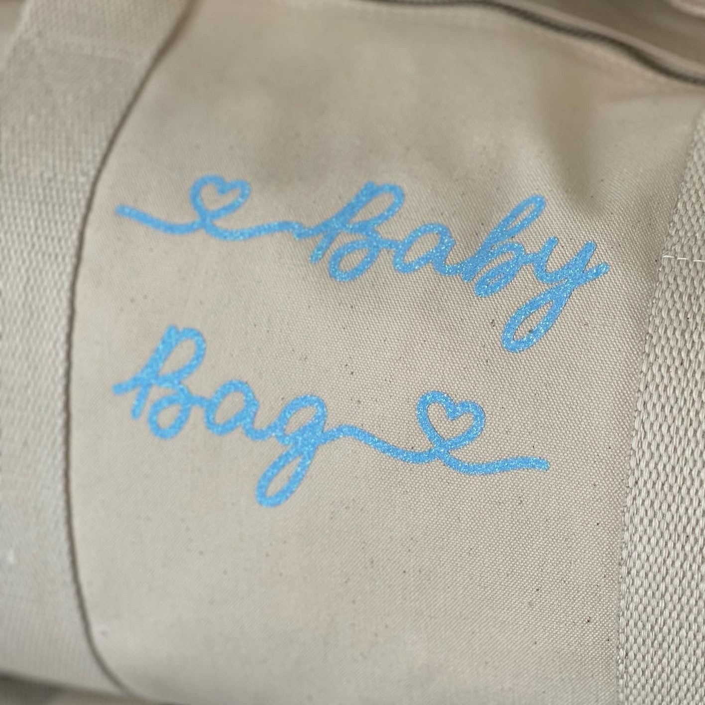 Borsone mamma, 1 borsone baby  e 2 Pochette con cuoricini - Be Brave Boutique