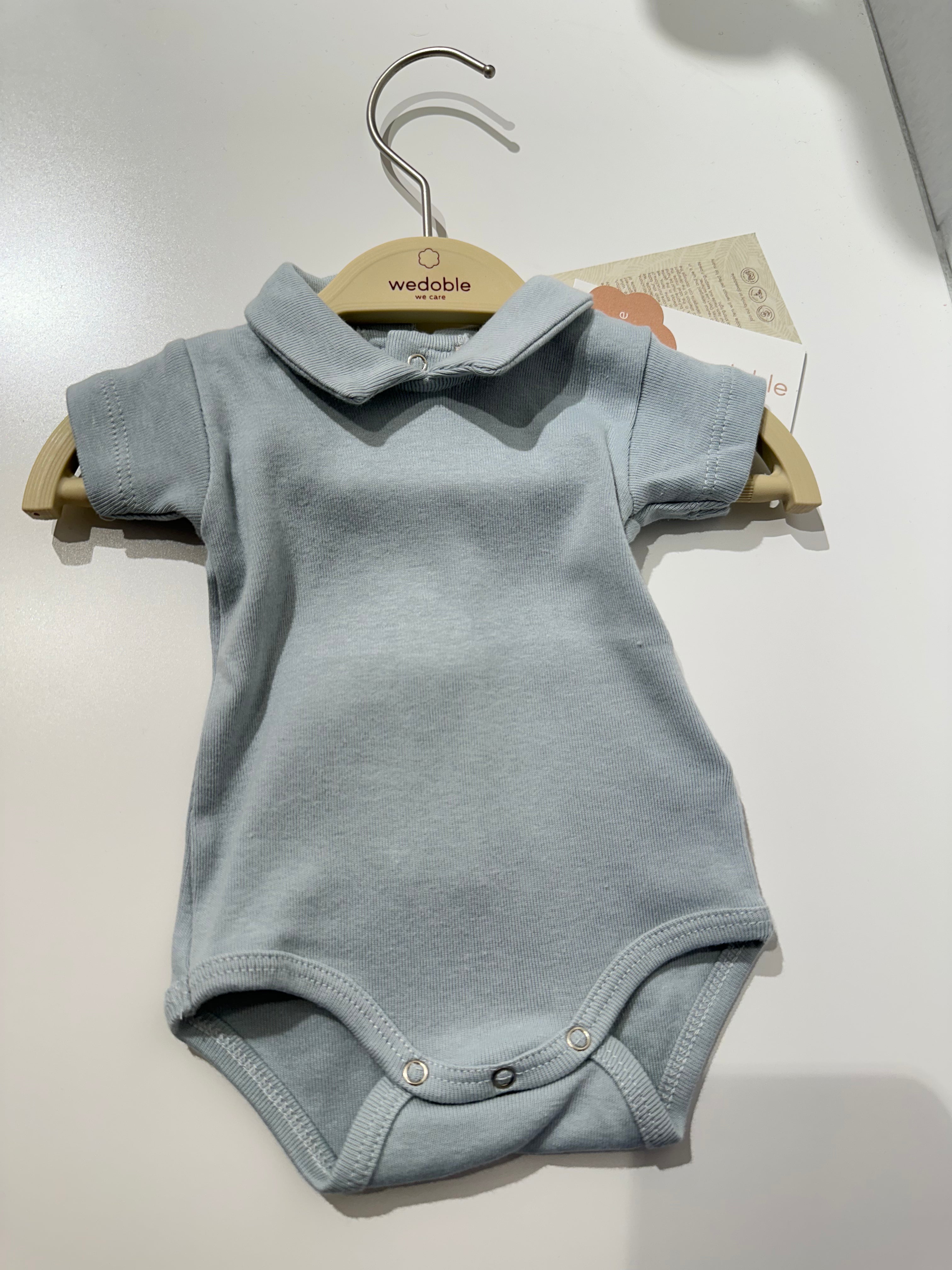 Tshirt body Azzurro con coleltto ed apertura - Be Brave Boutique