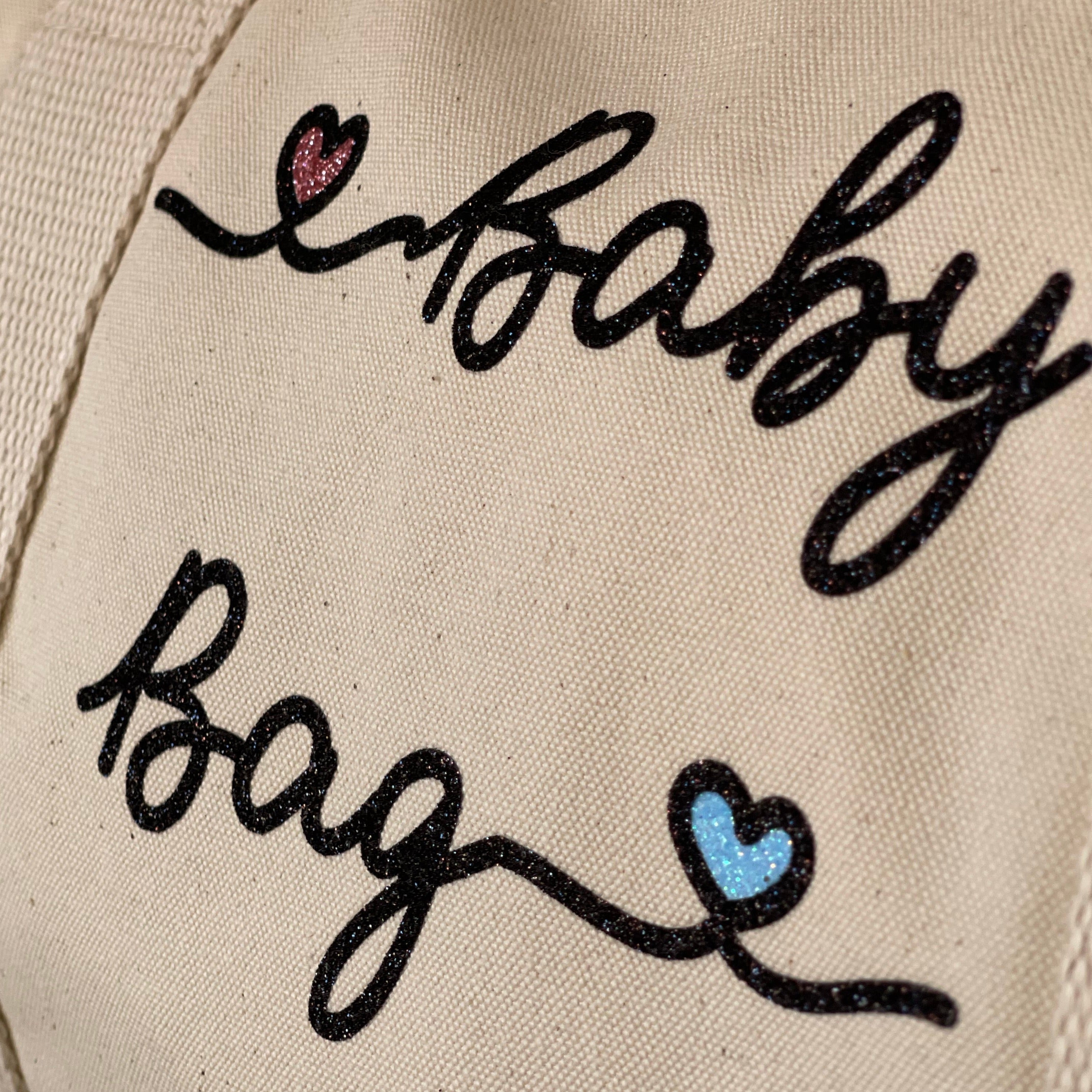Borsone mamma, 1 borsone baby  e 2 Pochette con cuoricini Rosa/Azzurro - Be Brave Boutique